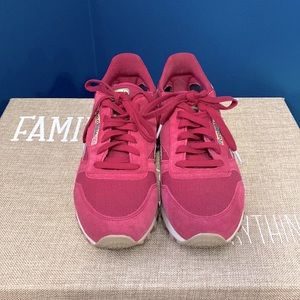 Women’s Reebok Classic Sneaker